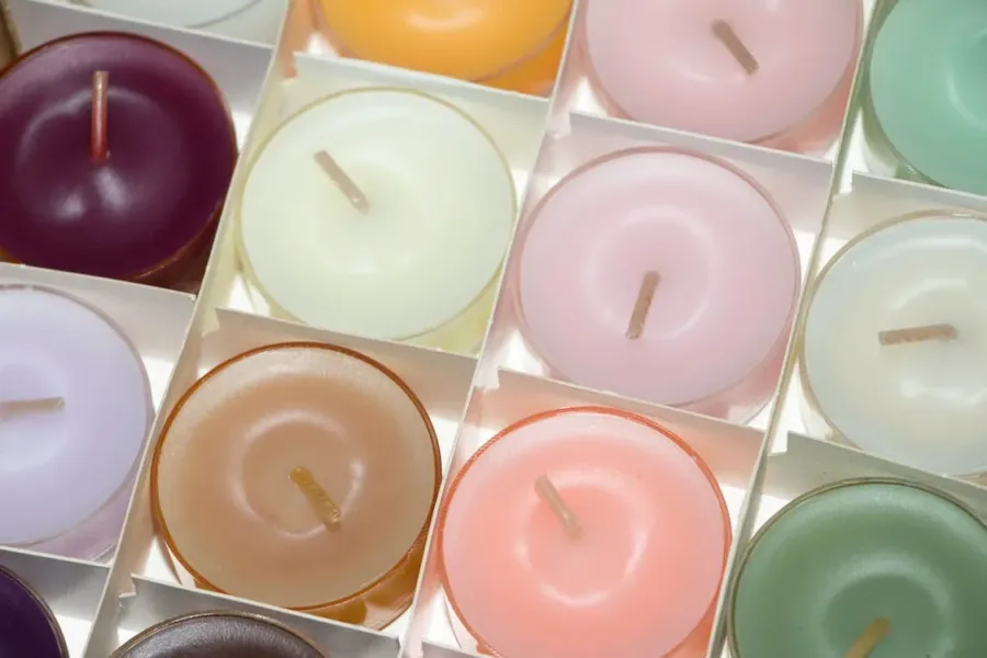 Geurkaars (Soft Linen) in een apothekerspotje bij GrappigSpul